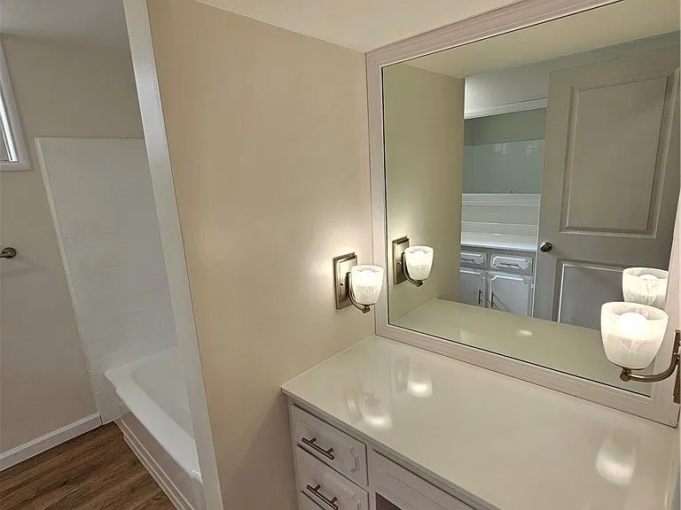 4642 Briggs Ave — Photo 21