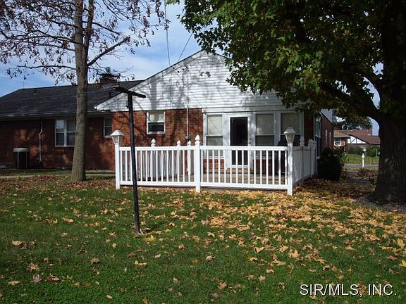 2nd image of 416 E Kirkland Dr