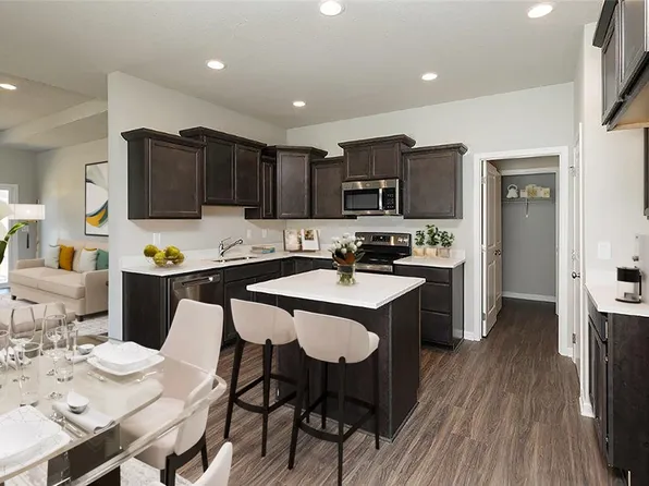 835 Linden St, Carlisle, IA 50047