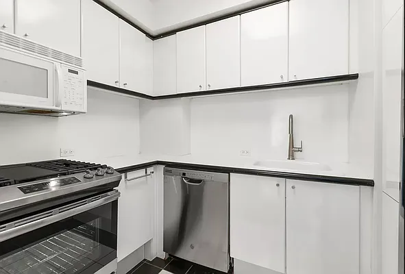 Rented by Corcoran | media 4