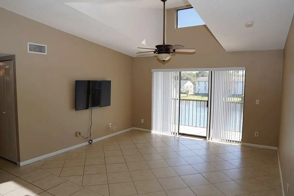 8215 Sun Spring Circle - 1 — Photo 2