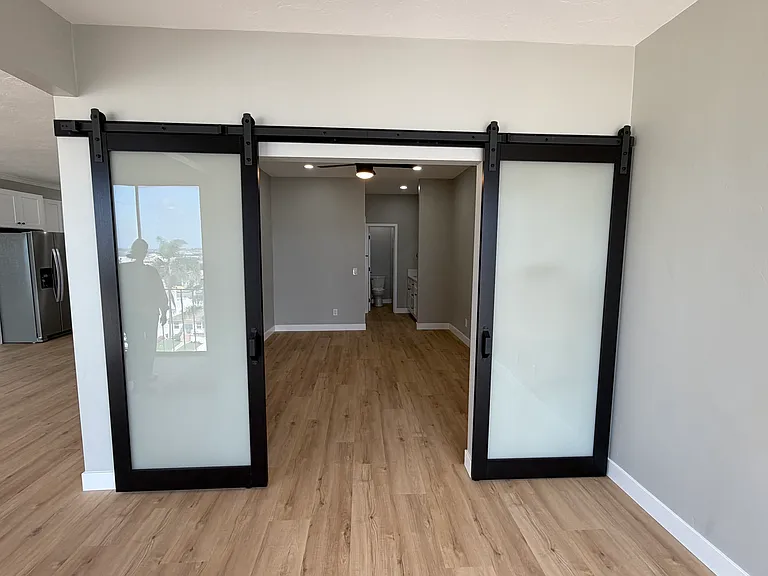 2410 Albatross St #12 — Photo 13