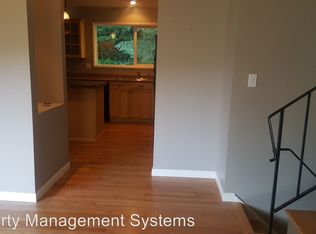 9960 SW Brookside Dr, Portland, OR 97225