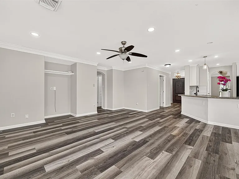 7242 Autumn Bluff Ln — Photo 18