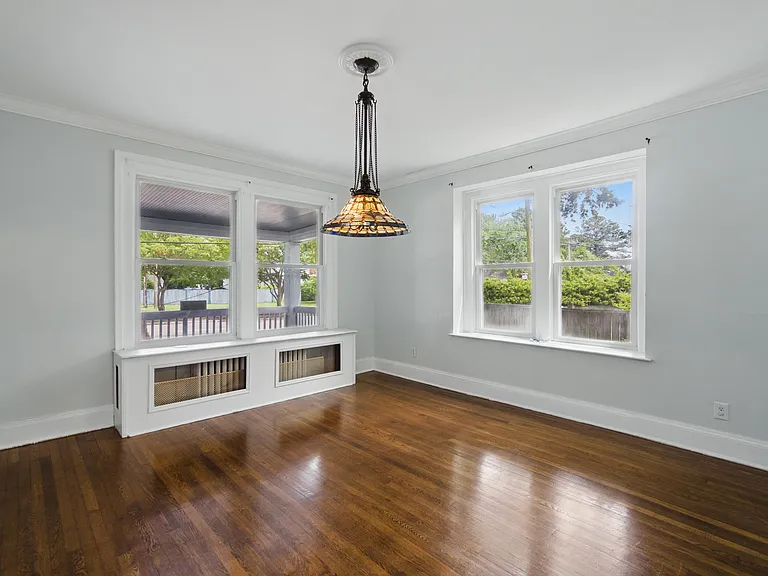5611 Hampton Blvd — Photo 10
