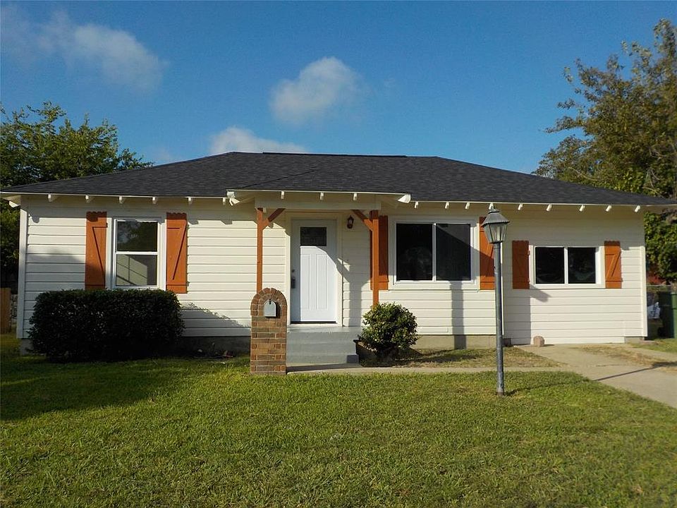 1st image of 1341 Devonwood Dr