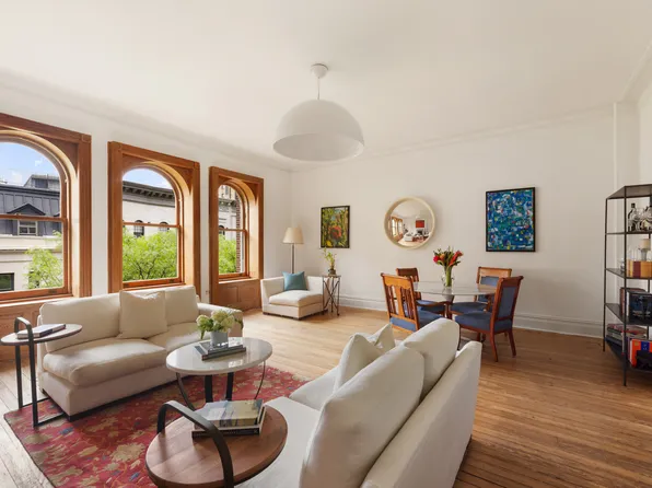 14 East 92nd Street 4 image 3 of 7
