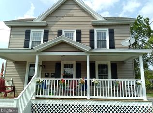 312/314 W Chesapeake Ave, Crisfield, MD