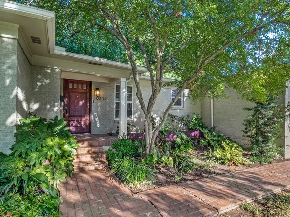 9711 E Lake Highlands Dr, Dallas, TX 75218