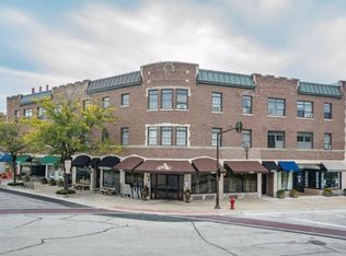 485 Roger Williams Ave, Highland Park, IL 60035