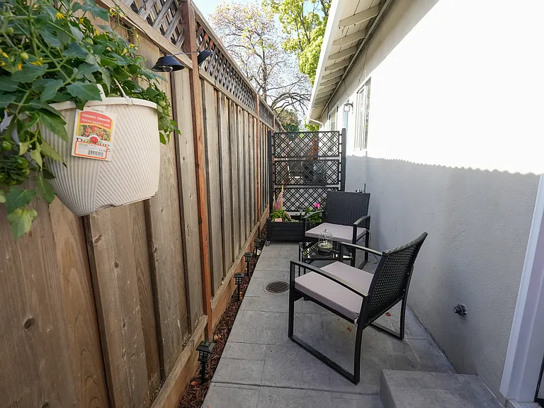 Foxworthy Ave — Photo 10