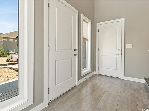 4th image of 622 Glacial Shores WAY