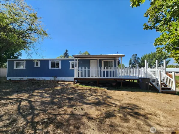 720 E Locust Street, Waterville, WA 98858