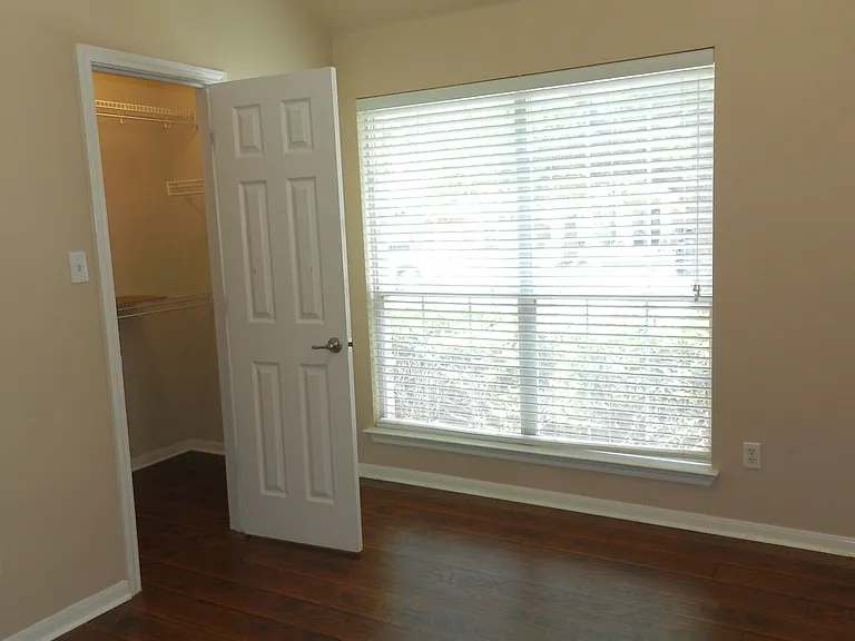 613 Hickory Run Dr — Photo 28