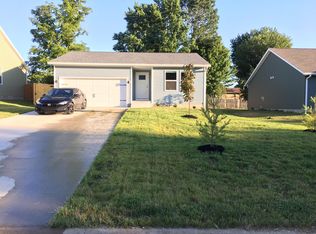 7325 W Mustang Dr, Ellettsville, IN 47429