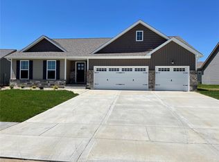 124 N Timber Ter, Troy, IL 62294