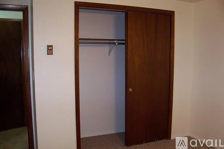 206 N Parkway Dr #B — Photo 7