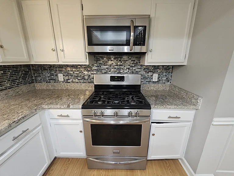 26 Rumson Ct SE — Photo 11