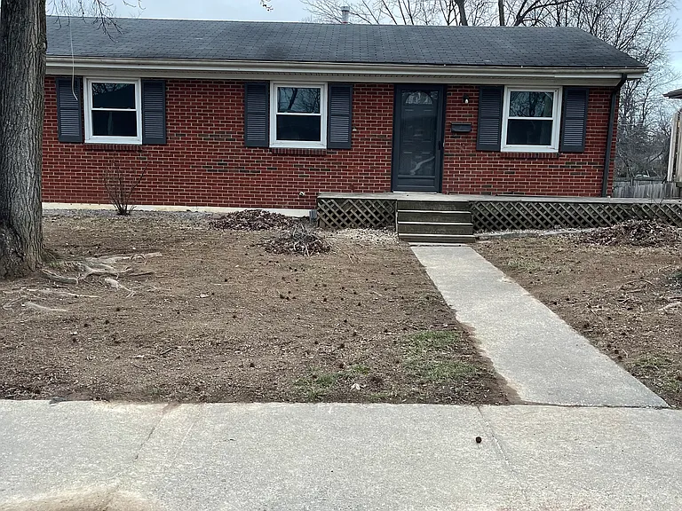 Temple Dr — Photo 1