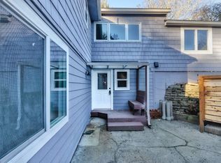 1551-1551B NE 100th St, Seattle, WA 98125