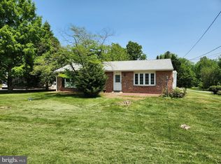 209 Coldstream Rd, Phoenixville, PA 19460