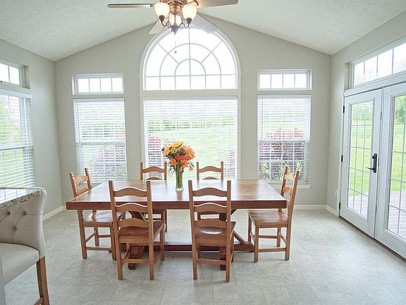 4th image of 5602 Woodmansee Way