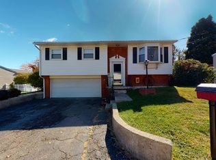 239 Mount View Dr, Wheeling, WV 26003