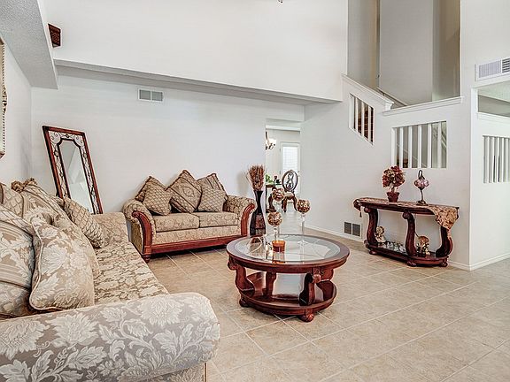 4th image of 12645 Tierra Tigre Ave