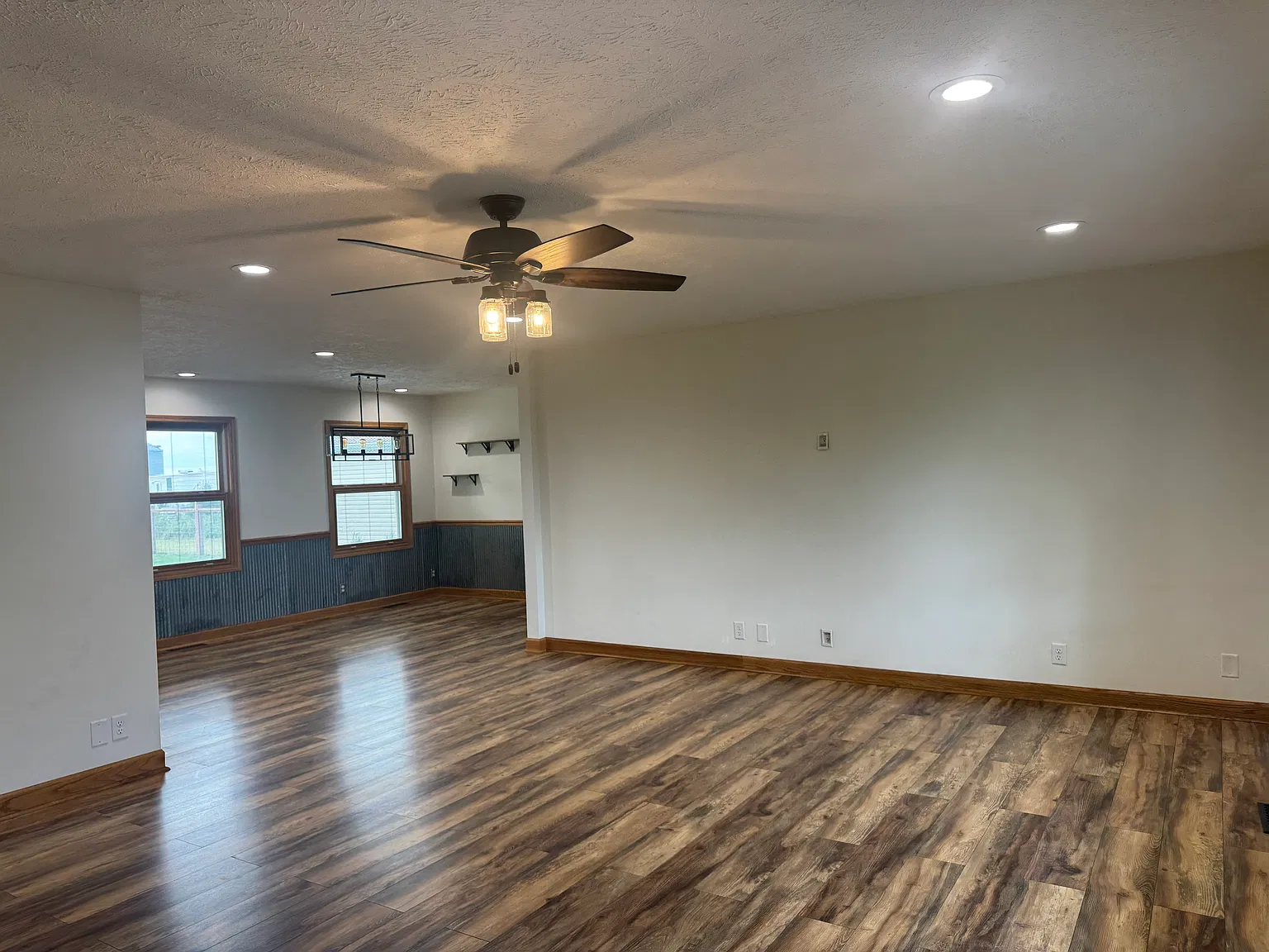 3 bed, 1440 sqft, $2,800 — Photo 2