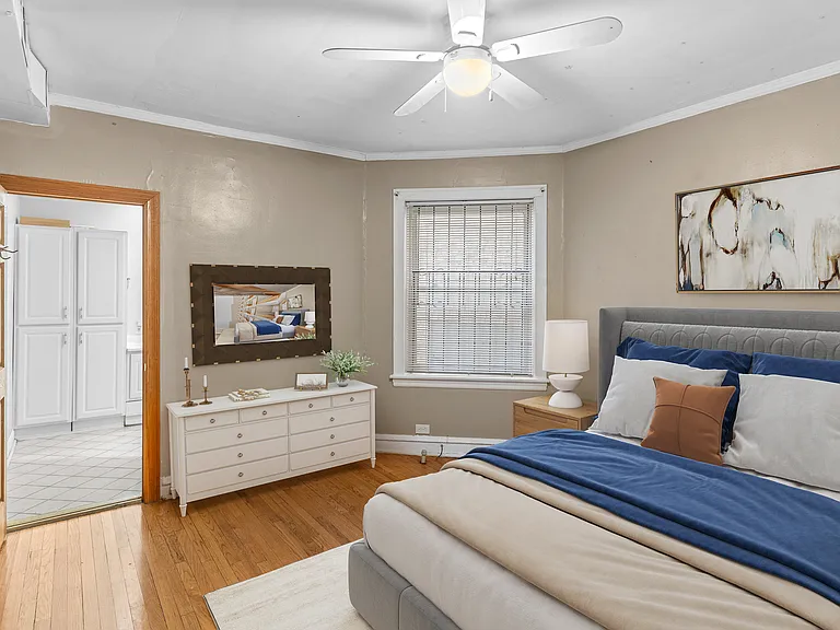 1740 W Albion Ave #2 — Photo 4