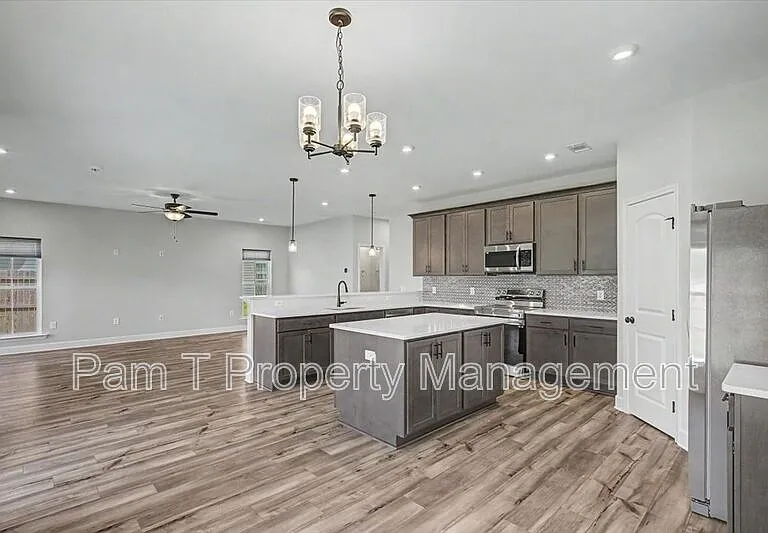 203 Alyssa Ave — Photo 15