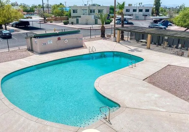 1500 W Rio Salado Pkwy #28 — Photo 8