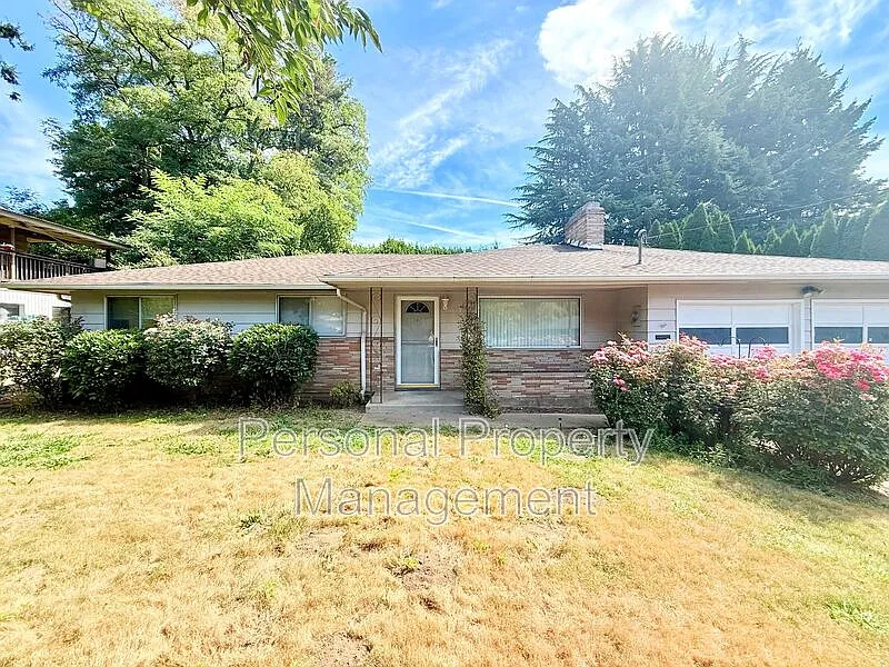 4613 NE 39th Ave