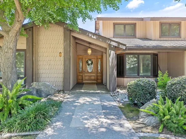 676 Sol Road, Visalia, CA 93292