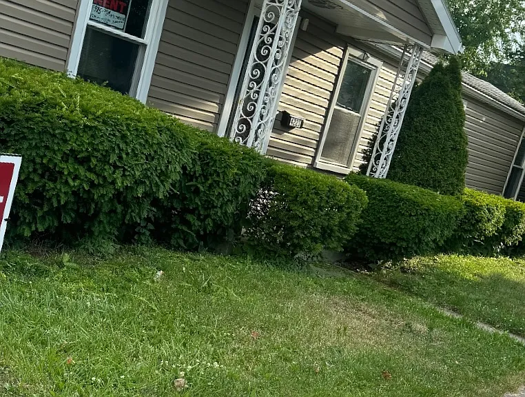 4221 Lewis Ave — Photo 9