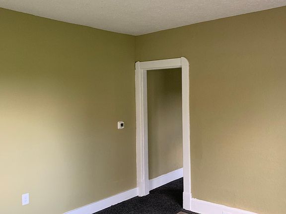 4th image of 1008 W 31st St