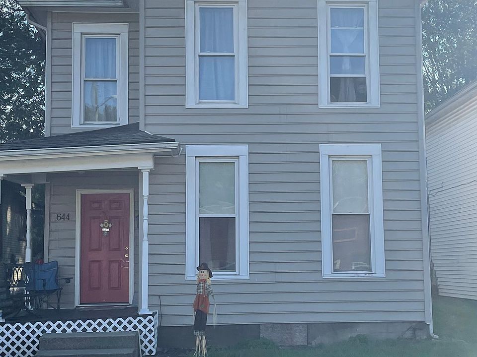1st image of 644 Putnam Ave #A