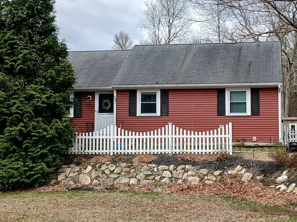23 Doves Lane, Marstons Mills, MA 02648