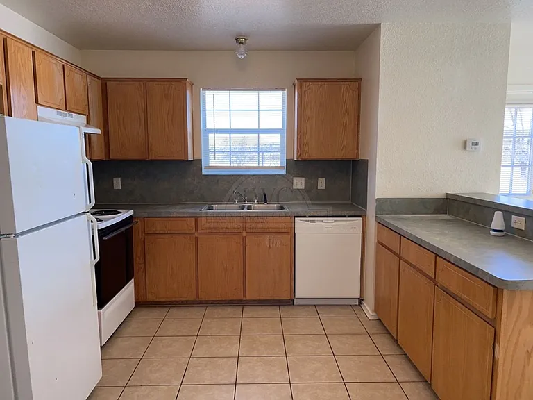 4305 Mattie, Killeen — Photo 6