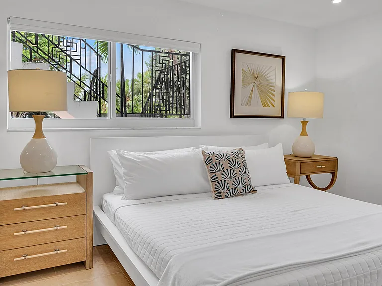 S Ocean Dr — Photo 12