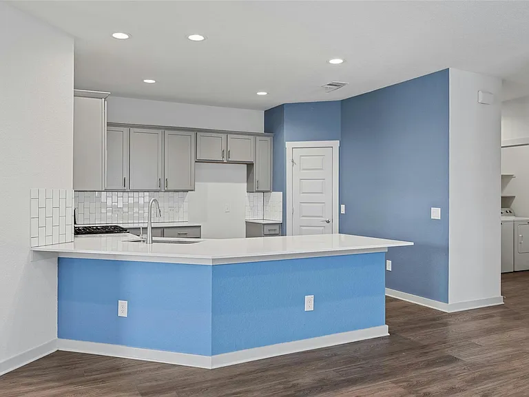 141 Parryi Cv — Photo 10