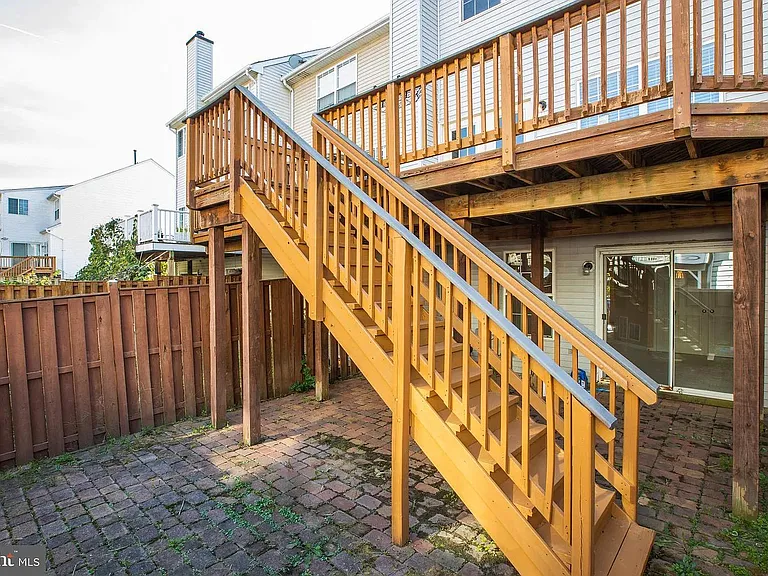 2424 Wheat Meadow Cir #2424 — Photo 31