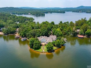 12 Galeon Ln, Hot Springs Village, AR 71909