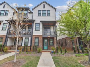 913 E 36th St, Charlotte, NC 28205