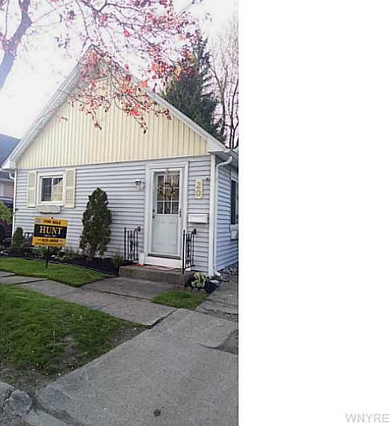 1st image of 20 Broughton Ct