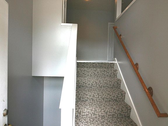 2nd image of 10338 Parkview Ave