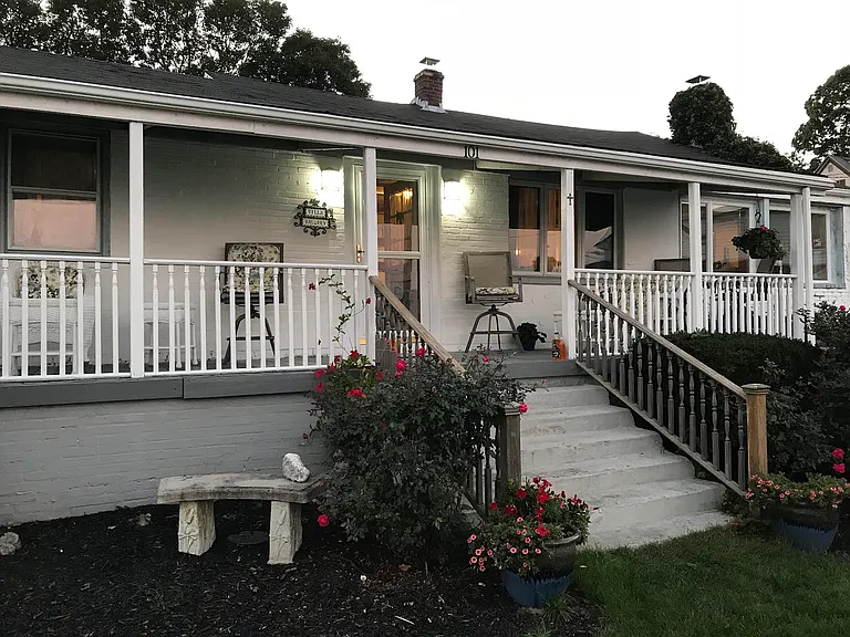 101 Burnett Rd — Photo 6