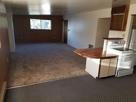 3rd image of 857 Blue Lakes Blvd S APT 6