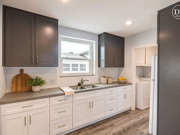5th image of 3038 Honolulu Ave