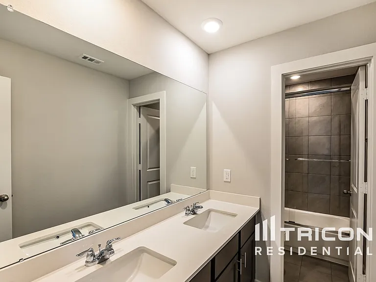 Tricon Peek Road — Photo 40
